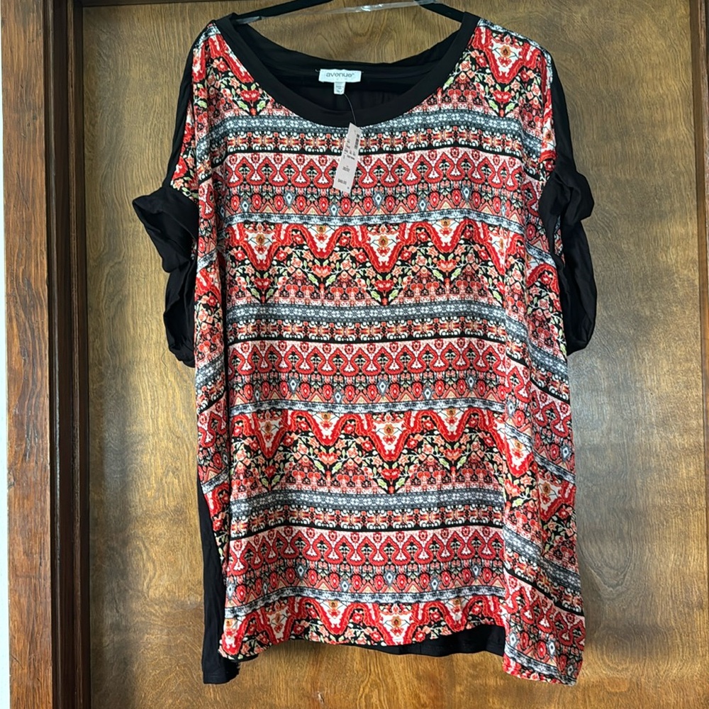 Avenue Patterned Blouse
